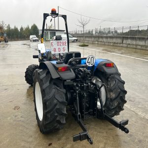 TRACTOR NEW HOLLAND TN75NA