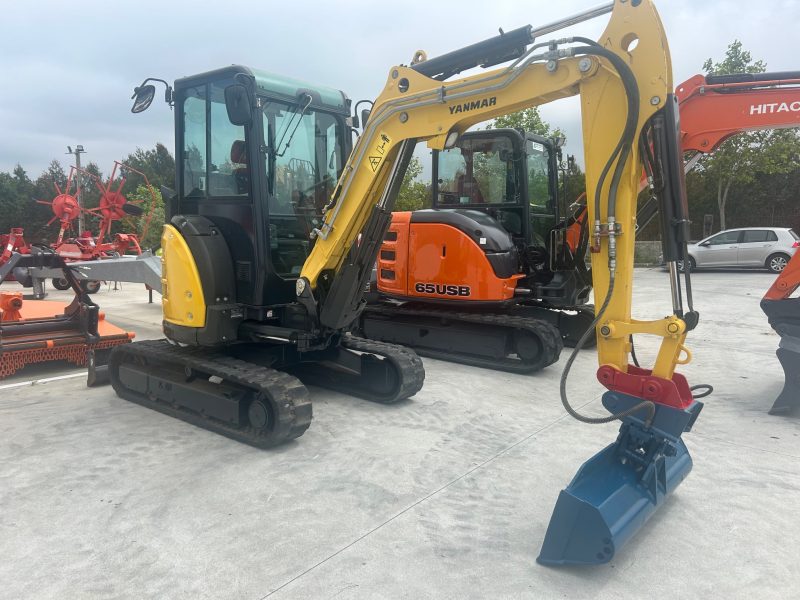 MINIEXCAVADORA YANMAR VIO33-U