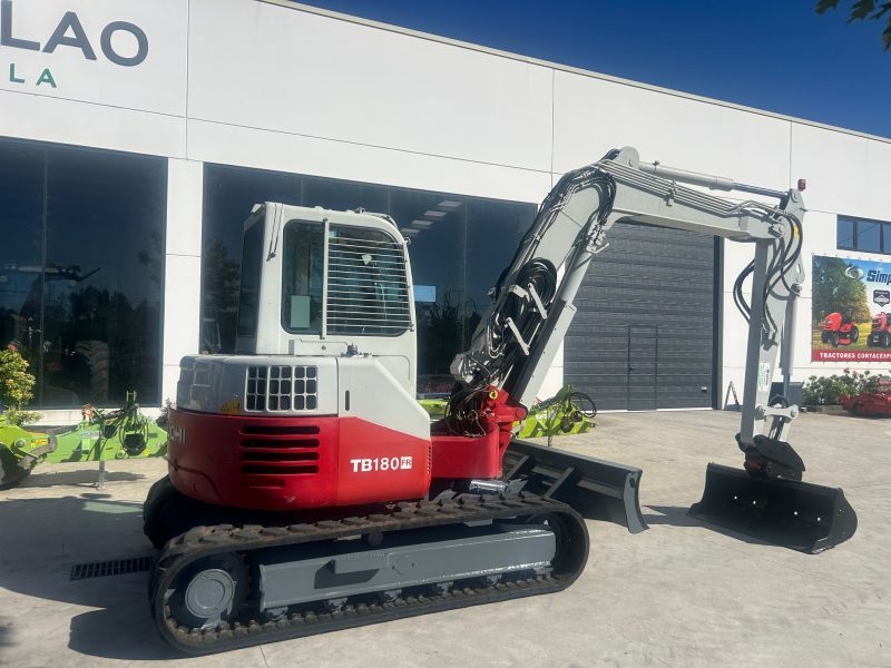 MINIEXCAVADORA TAKEUCHI TB180 FR