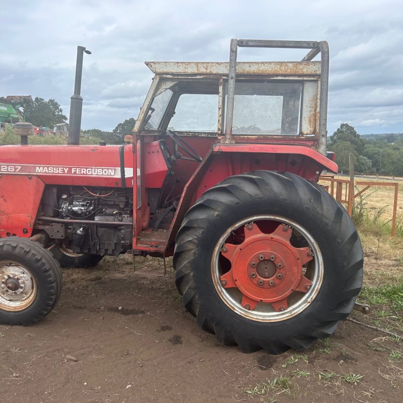 TRACTOR MASSEY FERGUSON 267 SIMPLE