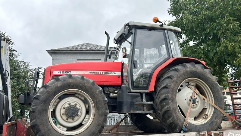 MASSEY FERGUSON 4260