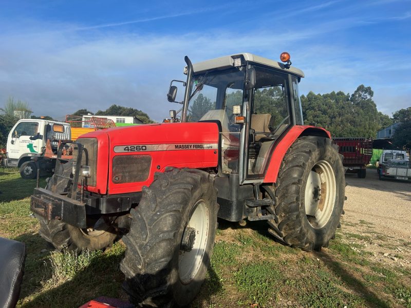 MASSEY FERGUSON 4260