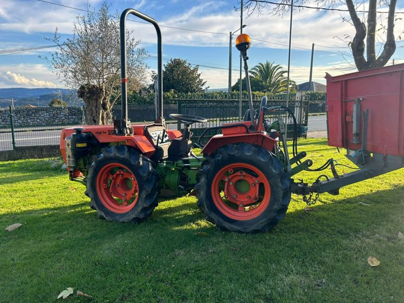 TRACTOR AGRIA 9900 N