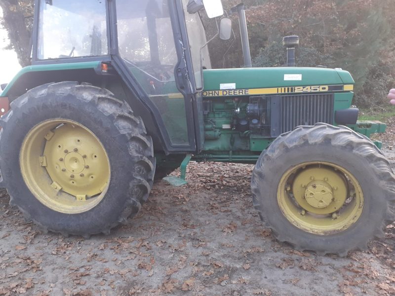 TRACTOR JOHN DEERE 2450